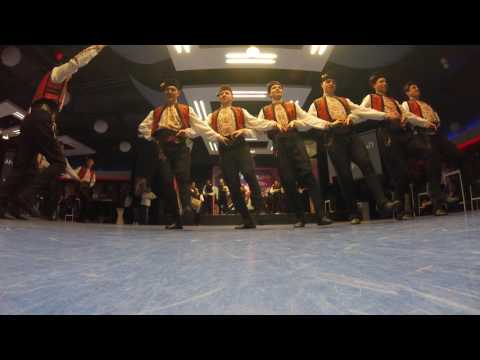 Видео: Ансамбъл Пирин - Мъже от Тракия
