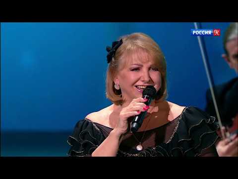 Видео: "Бирюзовые колечки" - цыганская таборная песня - Татьяна Комова и ансамбль Андрея Разина