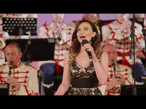 Видео: ПАТРИОТИЧНИ ПЕСНИ НА ГВАРДЕЙСКИ ПРЕДСТАВИТЕЛЕН ДУХОВ ОРКЕСТЪР | АНТИЧЕН ТЕАТЪР - ПЛОВДИВ 2020