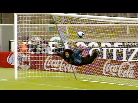 Видео: Топ-10 Величайших Вратарей в Истории Футбола