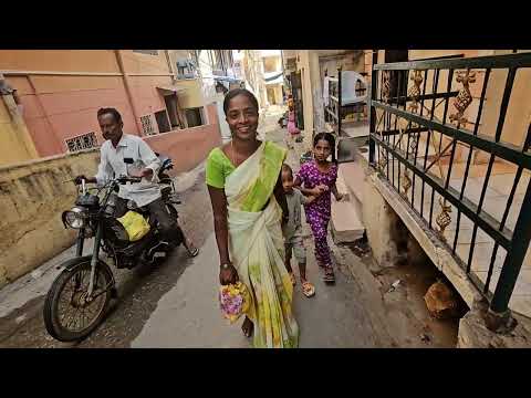Видео: В ашрам с мужем. Записалась на массаж. Шикую, роял лайф, купила пармезан! Путтапарти.
