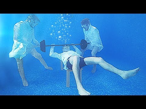 Видео: ЭКСПЕРИМЕНТЫ ПОД ВОДОЙ, КОТОРЫЕ НЕ СТОИТ ПОВТОРЯТЬ!