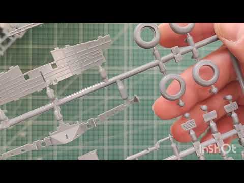 Видео: №260 Обзор модели самолёта P-51D-5 Eduard 1/48 weekend edition
