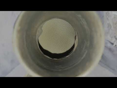 Видео: Вырезать катализатор на Субару!