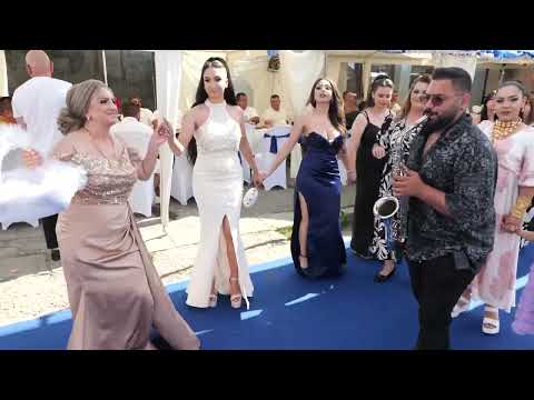 Видео: Честито на Марио & Елена 2