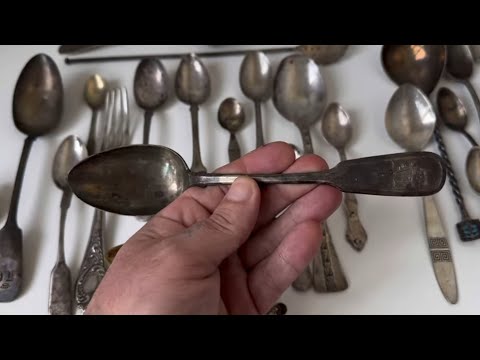 Видео: Как ПОЧИСТИТЬ столовое СЕРЕБРО ? Простой СПОСОБ ДОМА!