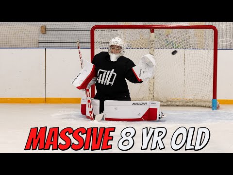 Видео: Тренировка 8-летнего хоккейного вратаря