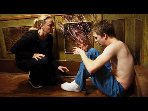 Видео: ЖУТКИЙ МИСТИЧЕСКИЙ ТРИЛЛЕР В МРАЧНОМ ДОМЕ С ПРИЗРАКАМИ! Призраки в Коннектикуте. Лучшие Триллеры