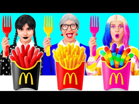 Видео: Кулинарный Челлендж: Уэнсдей Против Бабушки | Фантастические Лайфхаки с Едой от DaZaZa Challenge