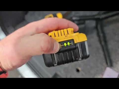 Видео: Тест пылесоса DeWalt DCV501 #dewaltdcv501