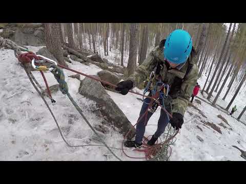Видео: Турклуб ЗиК. Этапы подъём и спуск по перилам в два участка