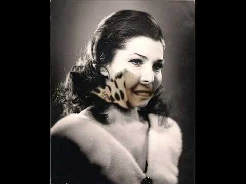 Видео: Ламара ЧКОНИЯ - Под луной золотой