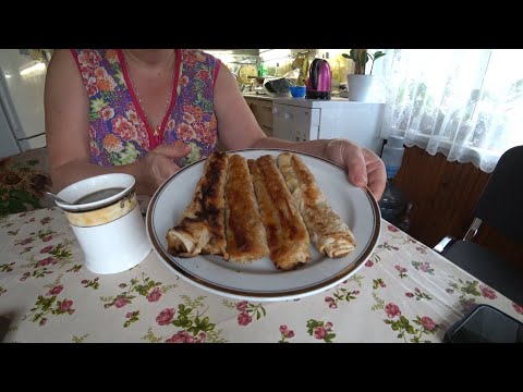 Видео: ВЛОГ Вкусные трубочки из лаваша / День с мамой / Уговорить Бориса / Ловец лягушек 8 сентября 2020 г.