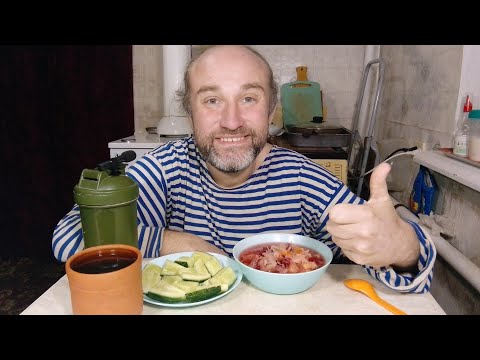 Видео: Обед с Рыжулей. Детство в моё время и сейчас. Мукбанг. Обжор. Еда на камеру. Диета. Шизофрения.