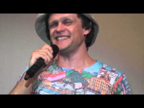 Видео: Виталька покоряет Скадовск.