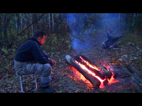 Видео: Одиночный поход по таёжным рекам. Один в тайге - жизнь, таёжный быт, рыбалка. Хариус. Часть 4