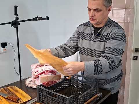 Видео: Солим сало старым способом.