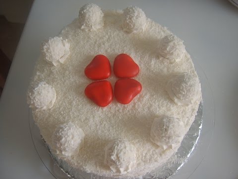 Видео: Бисквит в мультиварке. Торт Рафаэлло