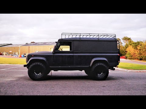 Видео: Покраска моего Land Rover Defender в ЧЕРНЫЙ цвет