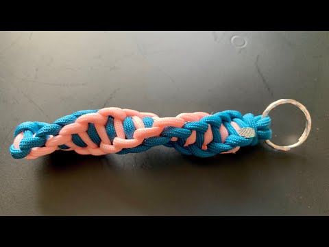 Видео: Брелок из паракорда Wrapture/Double DNA