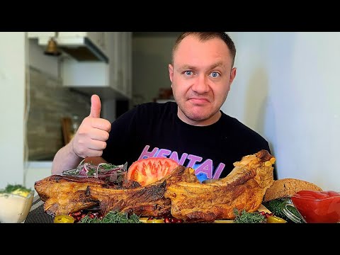 Видео: МУКБАНГ. ОБЖОР. МЯСО ЖАРЕНОЕ, СВИНИНА. СОЧНЫЕ РЁБРЫШКИ. АСМР. MUKBANG. ASMR. PORK RIBS.