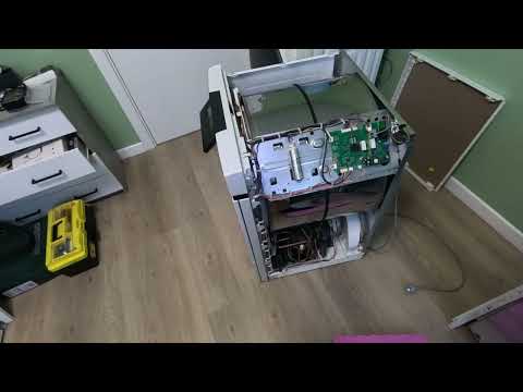 Видео: Сушильная машина V-ZUG  adora v4000 за 500т.руб. Не сушит белье. Сколько сколько стоит?