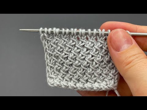 Видео: Ух ты!!! Эффектный и очень простой  узор спицами для кардиганов, свитеров.