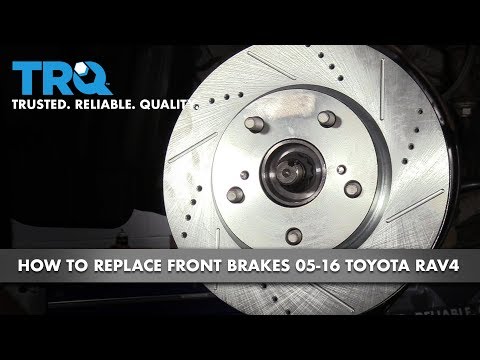 Видео: Как заменить передние тормоза Toyota RAV4 05-16