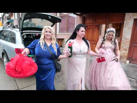 Видео: Годеж на Захари и Мария