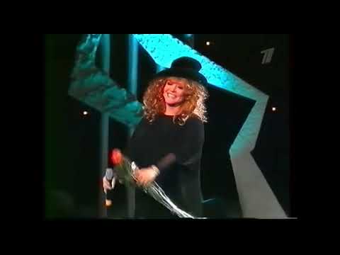 Видео: Алла Пугачева на вечере памяти Леонида Дербенева (2002)