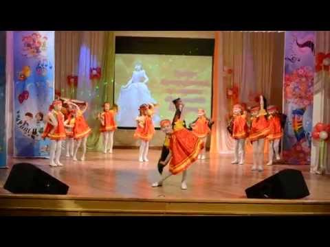 Видео: Танец с платками "Маков цвет"