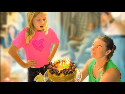 Видео: День РОЖДЕНИЯ СОФИИ 10 лет. Ника Лайф