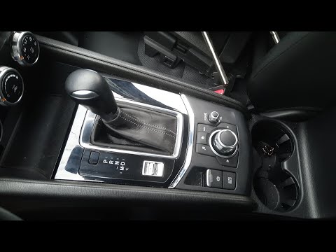 Видео: Как снять центральную консоль на Мазда Cx5 How remove center console Mazda CX5 .