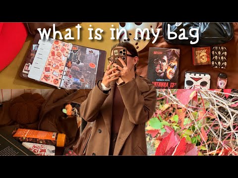 Видео: WHAT IS IN MY BAG💼| что в моей сумке/ осенняя версия🍂