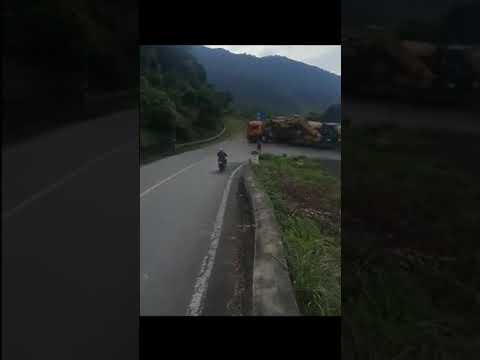 Видео: driver professional of his job #тегячь #дарога