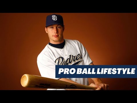 Видео: Профессиональный бейсбольный образ жизни мне не подходил