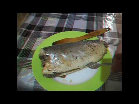 Видео: Лакедра или желтохвост. Очень вкусная рыба. Запекаю, солю.