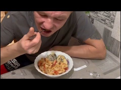 Видео: ИРИШКА ГОТОВИТ МИНТАЙ ТУШЕНЫЙ С ОВОЩАМИ