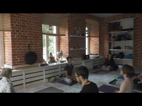 Видео: О практике йоги. Ответы на вопросы, после открытого занятия.