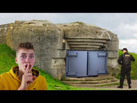 Видео: Пробрались в ЗАБРОШЕННЫЙ БУ.....КЕР!!!Охранник нас ЗАСТУКАЛ...