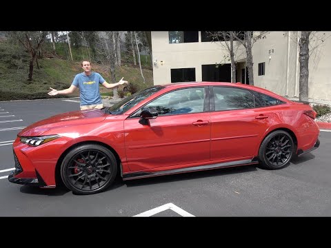 Видео: Toyota Avalon TRD 2020 года - это очень странный спортивный седан