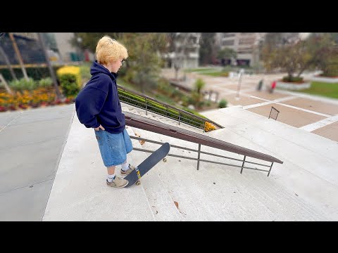 Видео: Этот парень просто дикарь на скейтборде