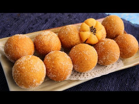 Видео: Корейский chapssal пончики (Sweet, жевательные, пончик шары, наполненные сладкой красной фасоли)