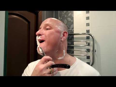 Видео: Бритьё.Тест опасной бритвы Gold dollar