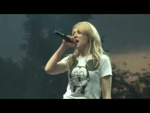 Видео: Вирус. Live 01.06.2013