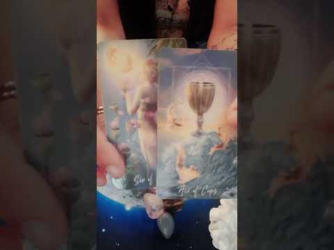 Видео: 🦋(Той се завръща)🌸Готов ли си за ново начало ?❤️