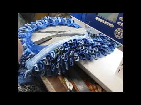 Видео: сшила два с половиной коврика георгин из остатков штор