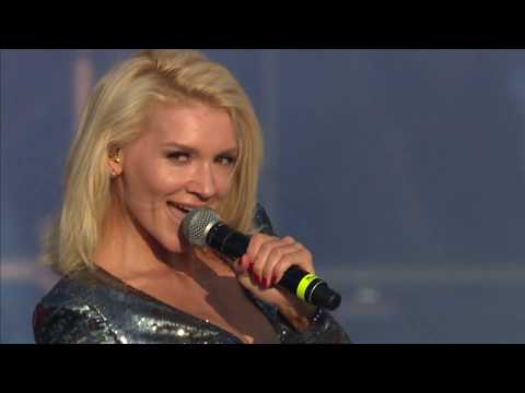 Видео: МИША РОМАНОВА. Live @ VK FEST 2019