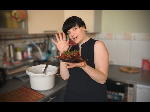 Видео: Готовим в медленоварке.