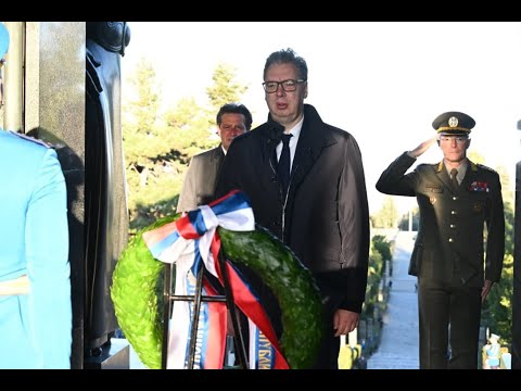 Видео: Вучич: Македония посрещна с цветя танковете на окупатора през 1941 г.